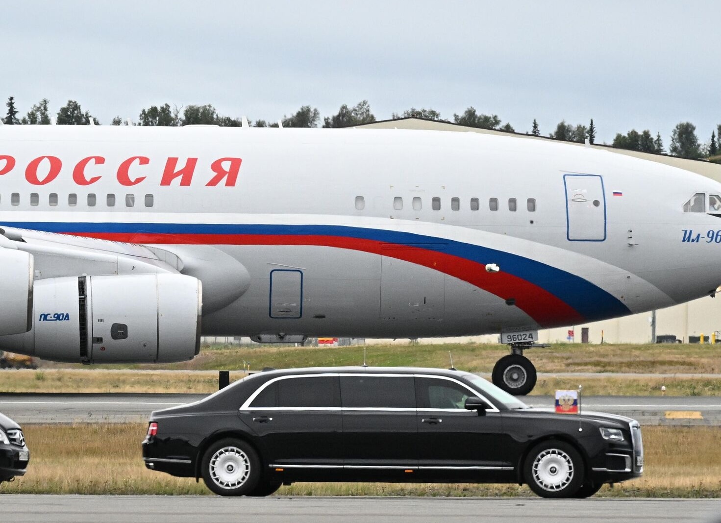 Сегодня Президент РФ Владимир Путин прибыл в Московскую соборную мечеть, для участия в церемонии её открытия после  очень серьезной  реконструкции