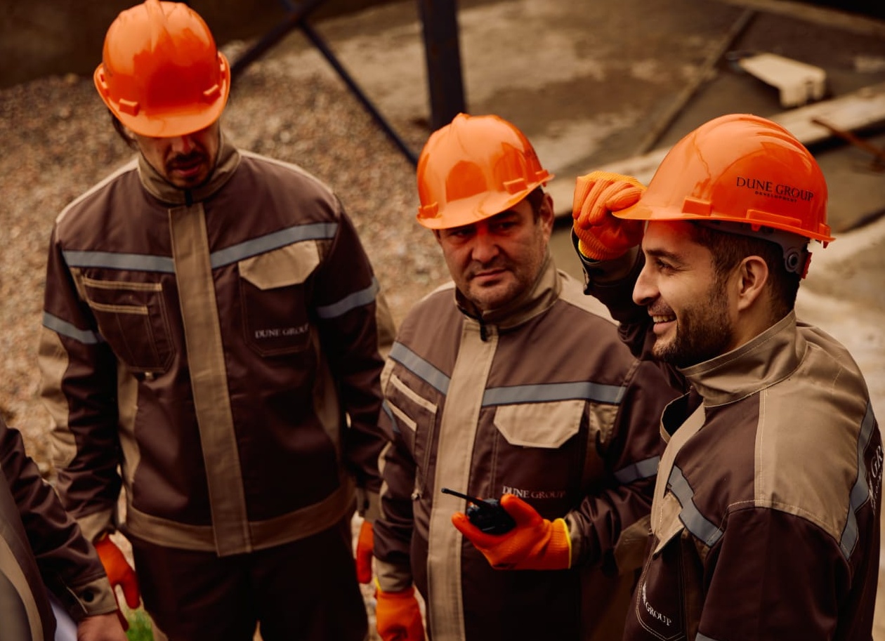 Департамент строительства Москвы совместно с генподрядной организацией «Группа компаний «АРКС» завершил монолитно-бетонные работы по строительству тоннеля на Калужском шоссе в районе деревни Сосенки